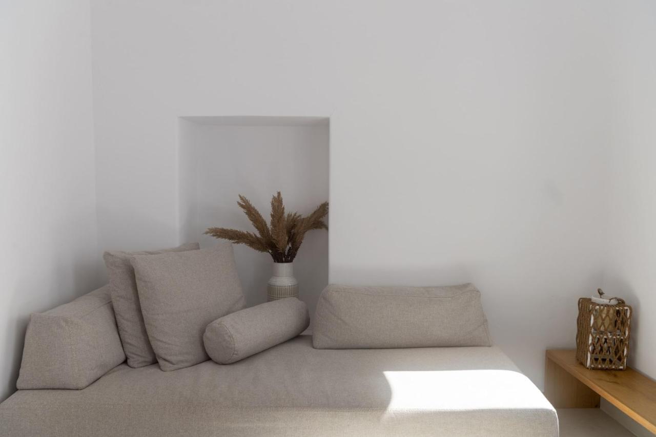 Parikia's Cosy Jewel Apartment *