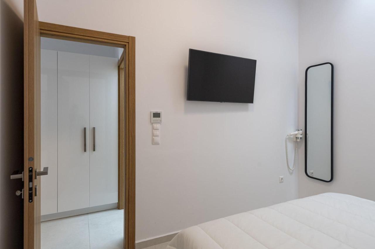 Parikia's Cosy Jewel Apartment